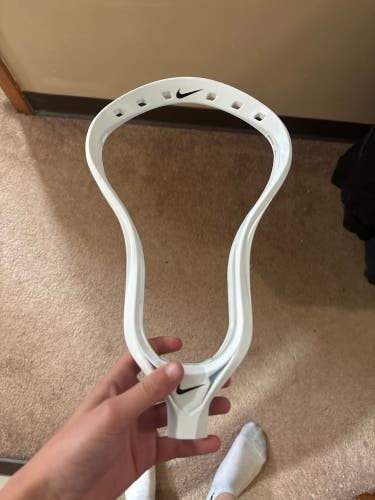 Nike L4 Head (Used)