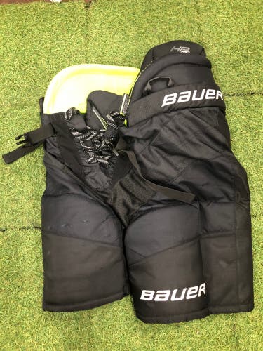 Junior Large Bauer HP Pro Hockey Pants (Used)