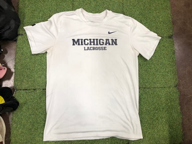 Michigan Lacrosse Nike Large T-Shirt (Used)