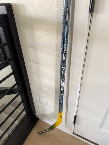 Senior Easton Z-Bubble Left Hand Hockey Stick 75 Flex (New)