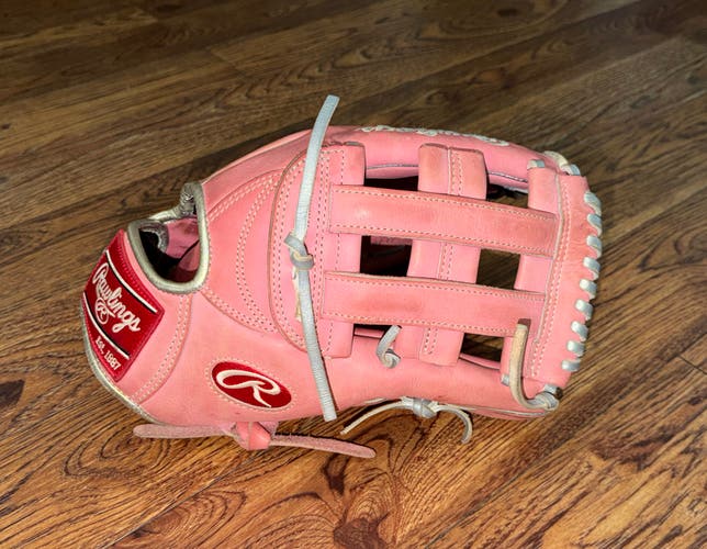 FERNANDO TATIS JR. RAWLINGS HEART OF THE HIDE OUTFIELD GLOVE 12.75