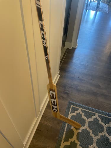 CCM Extreme Flex 4.5 Regular Goalie Stick (used for one practice)