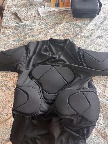 Medium/Large Adult Shoulder Pads (Used)