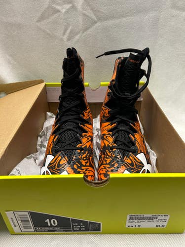 Used Under Armour Senior 10 Football Cleats 11490-s000252711