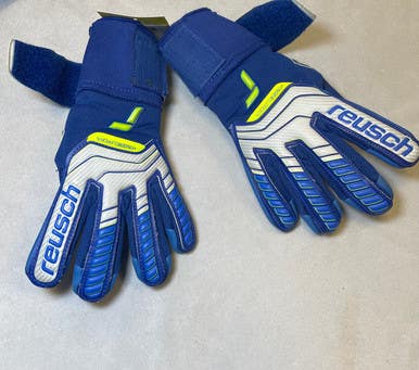 Used Reusch Attrakt Grip Evolution Soccer Goalie Gloves Royal Blue 6 11490-s000256989