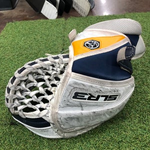 Junior Vaughn SLR3 Goalie Glove Regular (Used)
