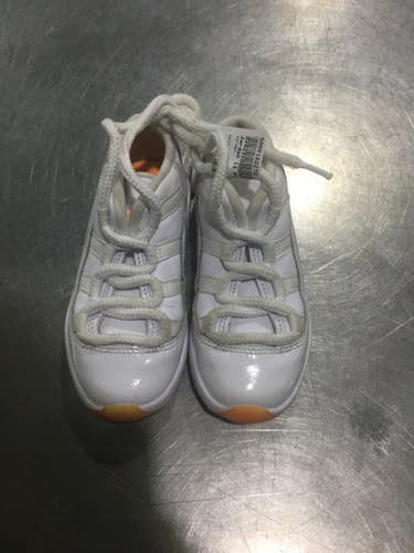 Used Jordan Youth 10.0 Basketball Shoes 11605-s000182272