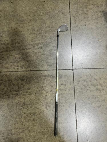 Used Taylormade R9 Golf Wedge Mens Rh Sand Wedge 11605-s000220040