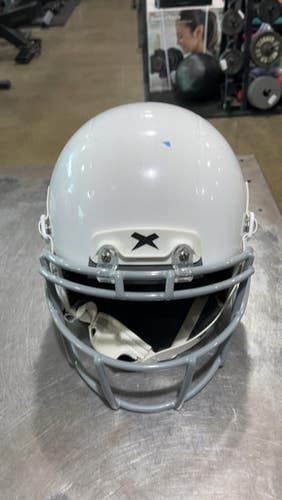 Used Xenith X2e+ Youth 2023 Fb Helmet White Md 11605-s000189270