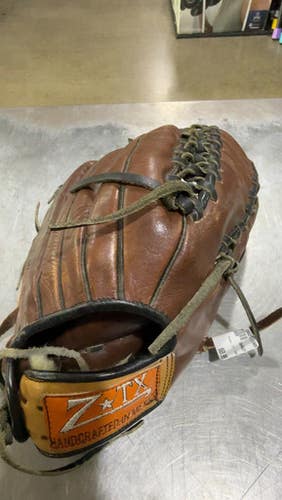 Used Ztx 1388 Bb Sb Glove Rh Throw Brown 12" 11605-s000191800