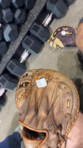 Used Regent Old School Bb Sb First Base Lh Throw Brown 13" 11605-s000203829