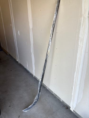 Senior Bauer Nexus Tracer Left Hand Hockey Stick Toe Pattern 77 Flex Pro Stock (New)