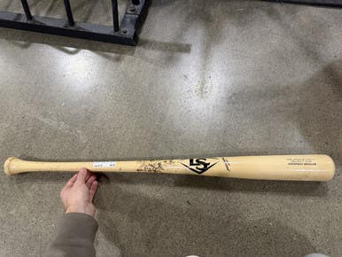 Used Louisville Slugger Maple C271 Bb Sb Wood Bat 32" 11605-s000208041