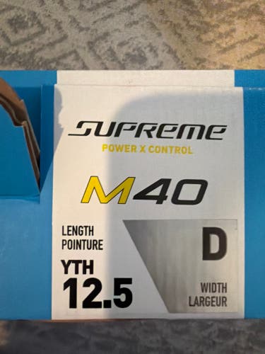 Black 2024 Bauer Supreme M40 Hockey Skates Regular Width 12.5 (Used)
