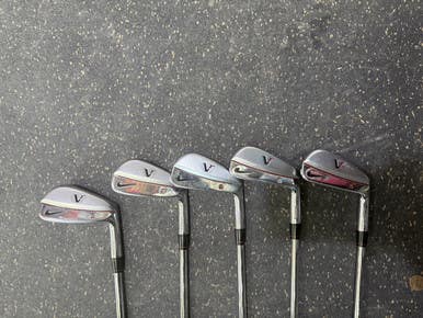 Used Nike Victory Red Tiger Woods Mens Iron Set Rh 5i-9i 11605-s000211731