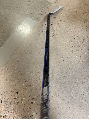 Intermediate CCM Ribcor Trigger 7 Pro Hockey Stick Right Handed P88 55 Flex (Used)