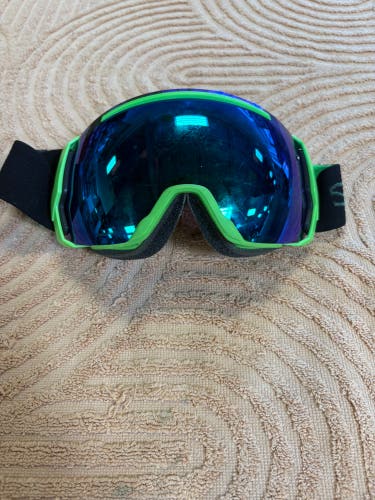 Green Smith I/O7 ChromaPopSki Goggles (Used)