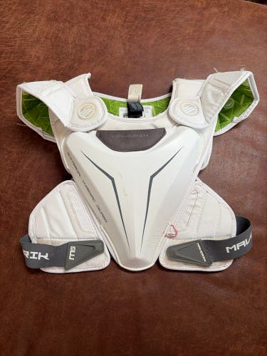 Maverik Shoulder Pads