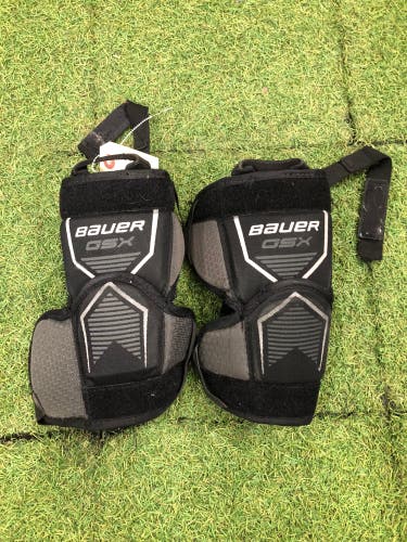 Youth Bauer GSX Goalie Knee Pads (Used)