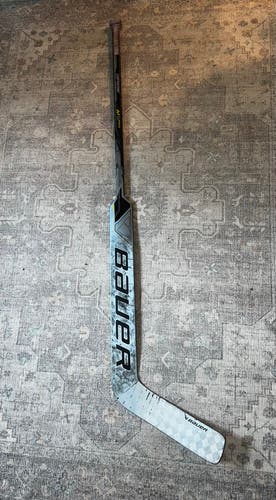 Senior Bauer Supreme M5 Pro Regular Goalie Stick 26" Paddle Pro Stock (Used)