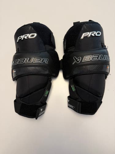 Bauer Pro Knee Pads (New)
