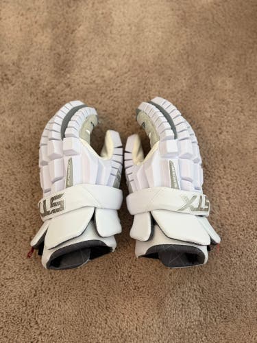 STX Surgeon RZR Lacrosse Gloves (New)