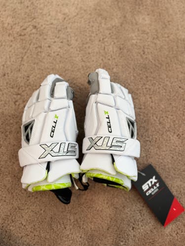 STX Cell IV Lacrosse Gloves (New)
