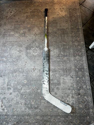 Senior Bauer Vapor Hyperlite 2 Regular Goalie Stick 26" Paddle Pro Stock (Used)