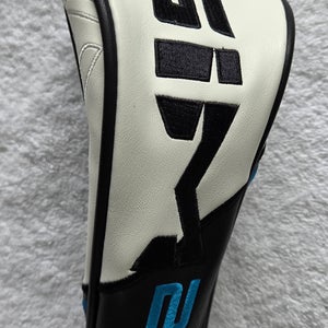 TaylorMade SIM 2 Fairway Wood Headcover - Mint Condition
