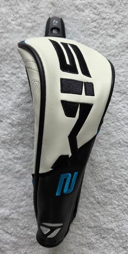 TaylorMade SIM 2 Fairway Wood Headcover - Mint Condition