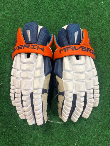 White Maverik Shift Lacrosse Gloves (Used) | Large | Gettysburg College