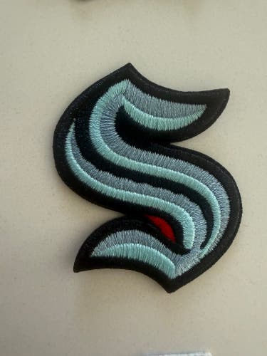 NHL Iron on Patches