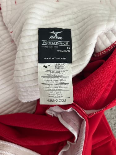 Red Women's Small Adult Mizuno Game Pants (Used)