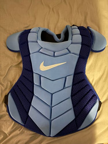Blue Nike Diamond Elite Catcher's Set (New)