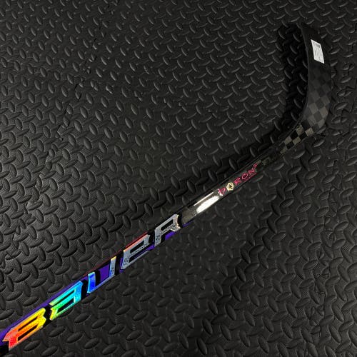 Senior Bauer Pulse Right Handed Hockey Stick P28 77 Flex (New) - Graffiti- Limited Edition