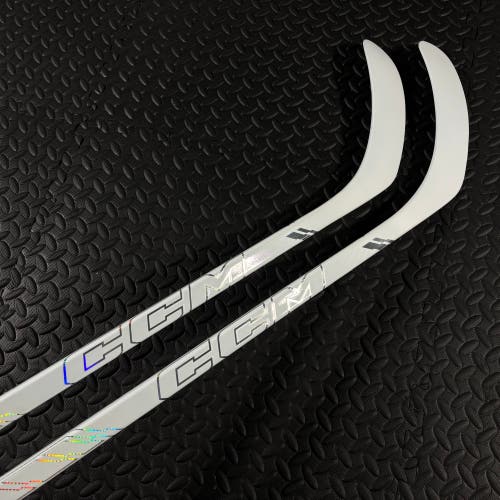 2 Pack Bundle - CCM XF Ghost Right Handed Hockey Stick P28 75 Flex (New) - WHITE