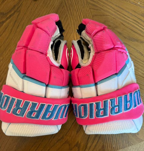 Warrior Covert Pro Gloves 12" Pro Stock (Used)