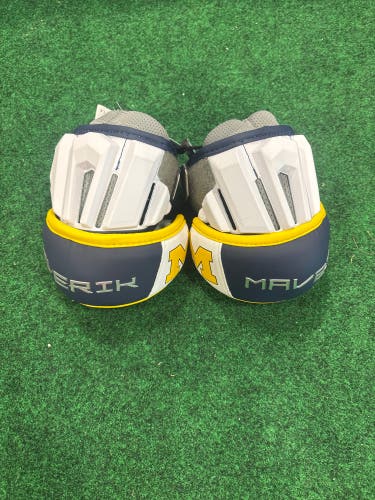 Michigan Maverik Max Arm Pads (New) | Large