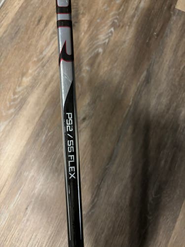 Intermediate Bauer Vapor Hyperlite 2