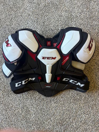Medium Senior CCM JetSpeed FT4 Pro Shoulder Pads (Used)