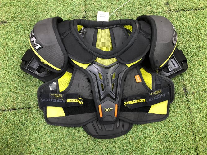 Junior Medium CCM Tacks XF Shoulder Pads (Used)