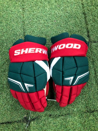 Senior Sher-Wood Rekker Legend Pro Gloves 13" (Used)