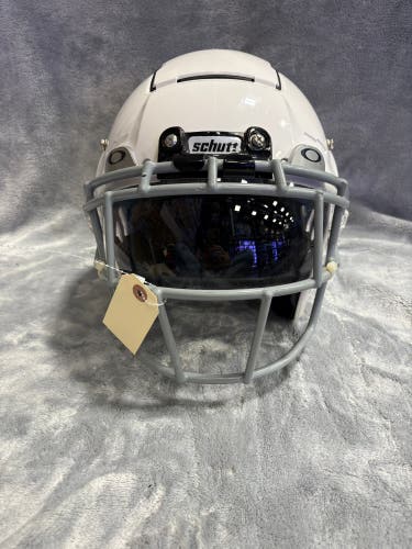 Youth Medium Schutt F7 VTD Helmet (Used)