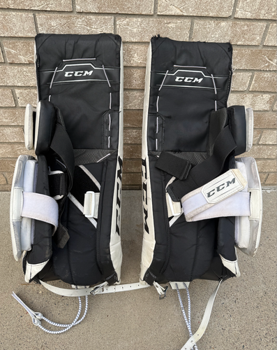 28" +1 2020 CCM Axis 1.5 Goalie Leg Pads (Used)