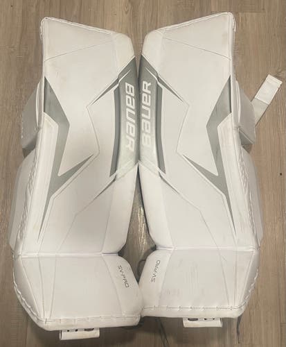 35" 2025 Bauer Sv-Pro Goalie Leg Pads (Used)