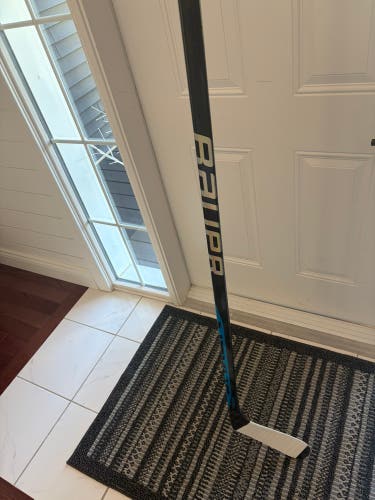 Senior Bauer Nexus Sync Left Hand Hockey Stick P92 70 Flex (Used)