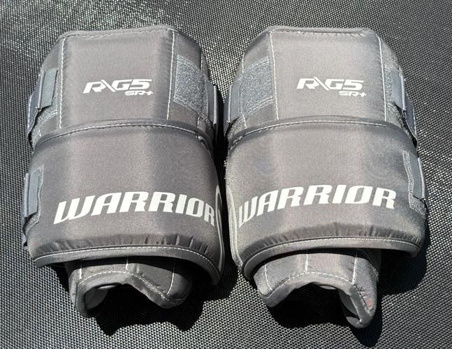 Warrior R/G5 Sr+ knee pads NEW