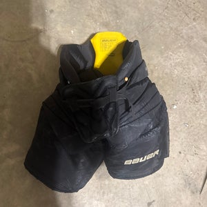 Senior Small Bauer Supreme One.9 Hockey Goalie Pants (Used)