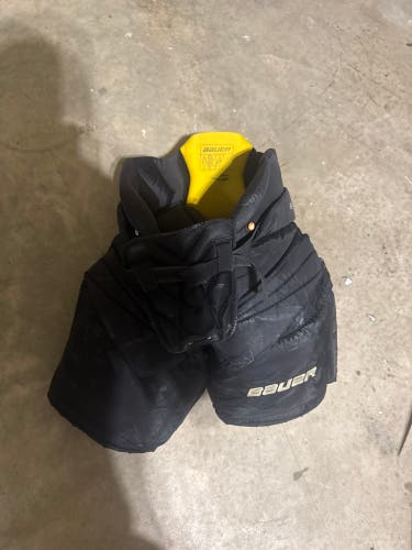 Senior Small Bauer Supreme One.9 Hockey Goalie Pants (Used)