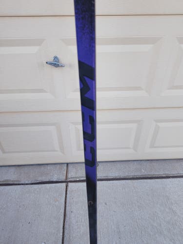 Senior CCM Ribcor Trigger 10 Pro Right Handed Hockey Stick P28 70 Flex (New)